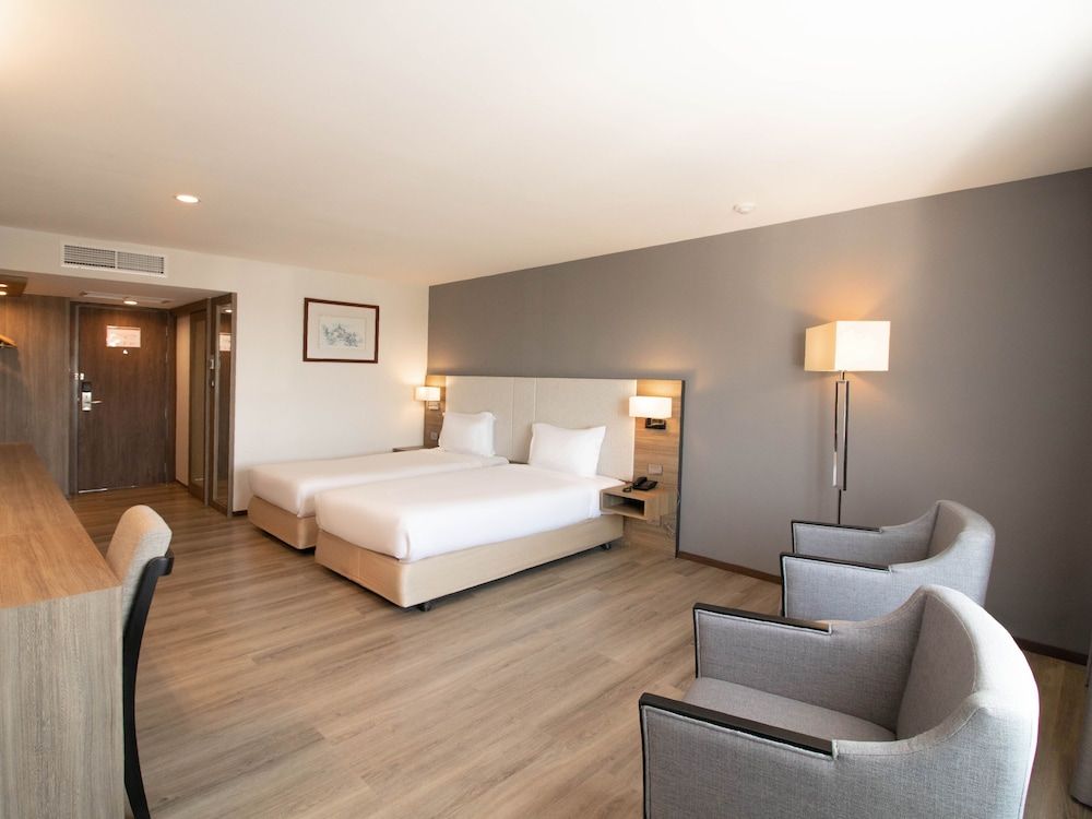 Fortune View Khong Hotel Nakhon Phanom Superior Twin Room with City View 4