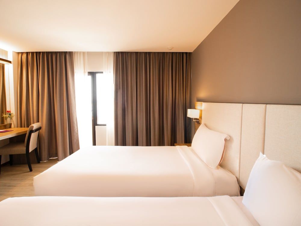 Fortune View Khong Hotel Nakhon Phanom Suite Room with River View 4