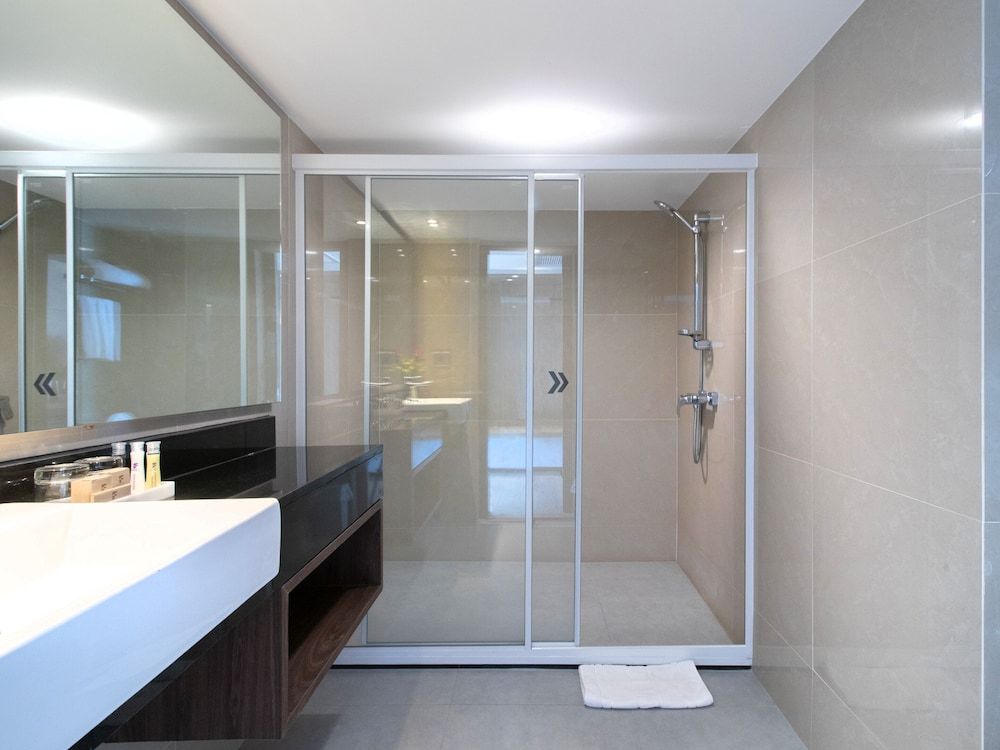 Fortune View Khong Hotel Nakhon Phanom Suite Room with River View 9