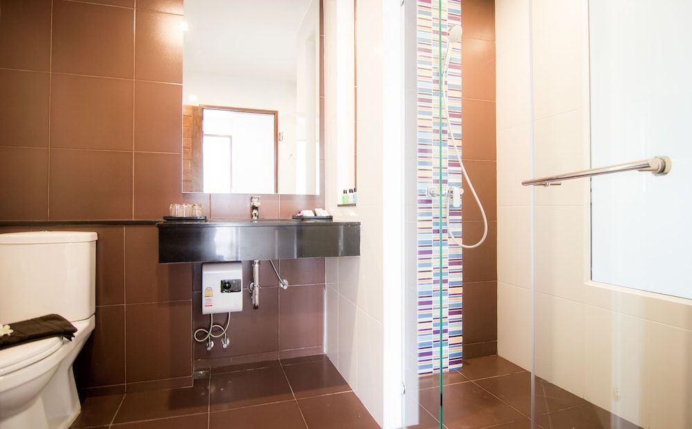 The Phu Beach Hotel Deluxe Double Room, Pool Access 10