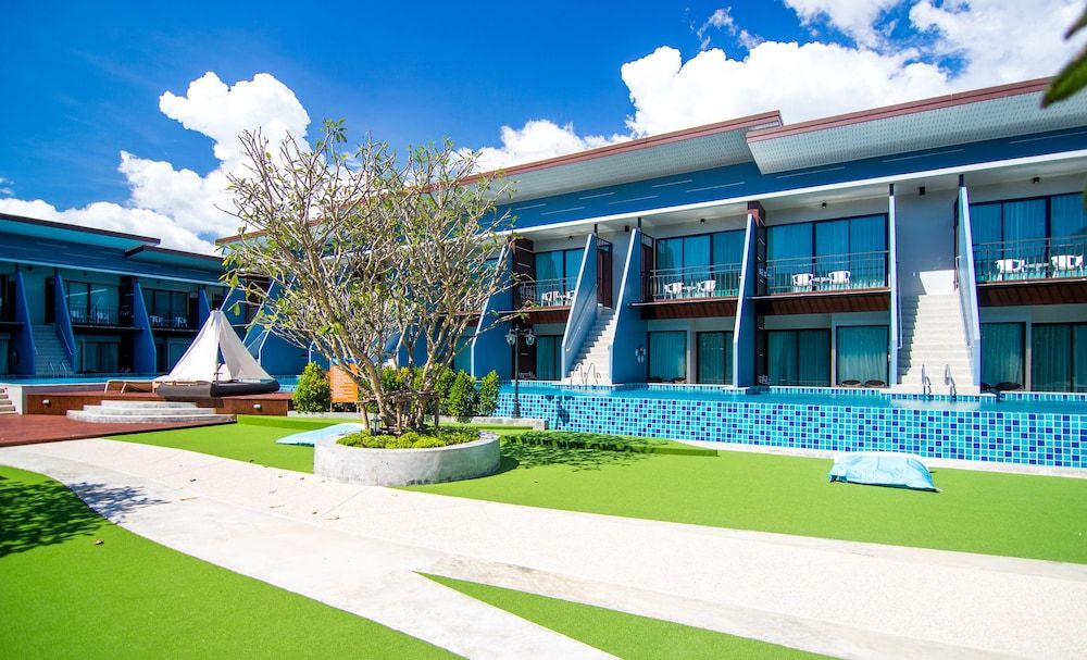 undefined The Phu Beach Hotel 10