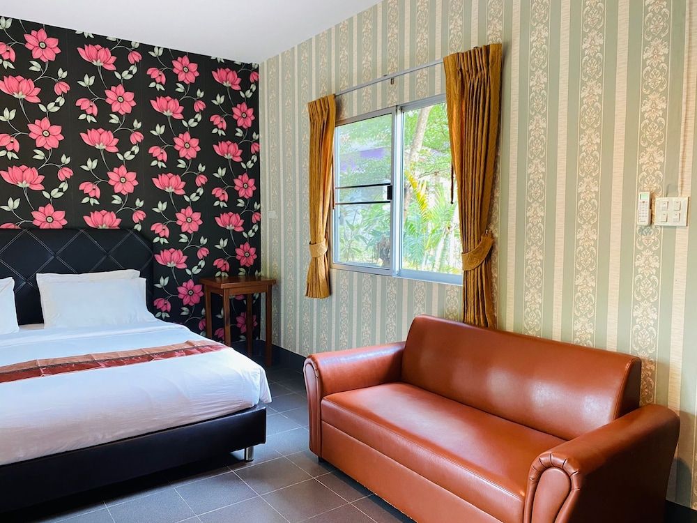 undefined Canal Resort 10