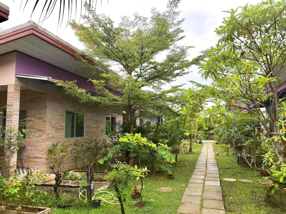 undefined Canal Resort 8