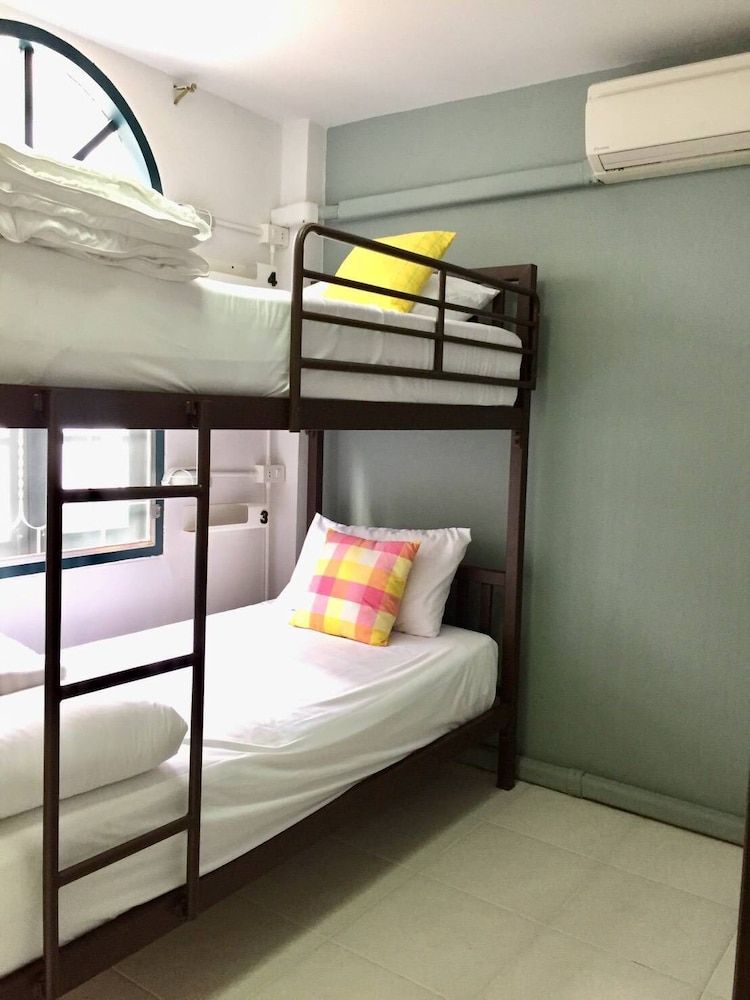 6-bed female dormitory