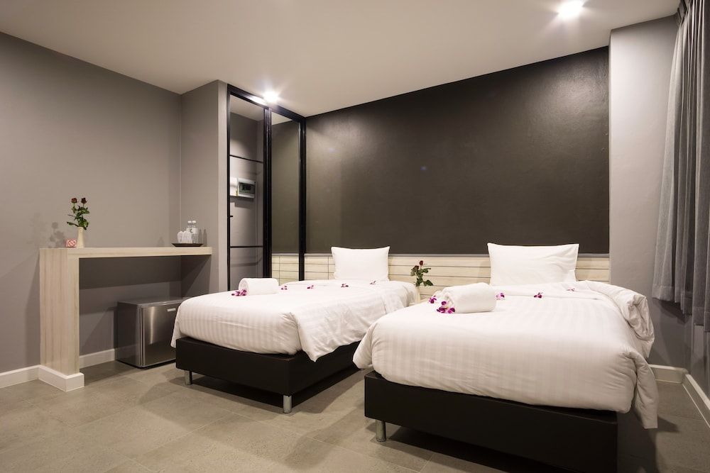 undefined C Cha-am Hotel 5