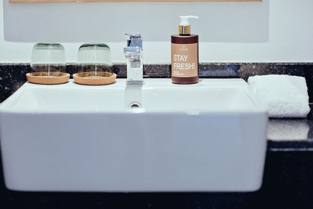 Three Sukhumvit Hotel Superior Twin Room 9