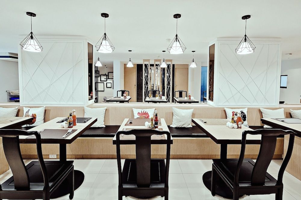 undefined Three Sukhumvit Hotel 7