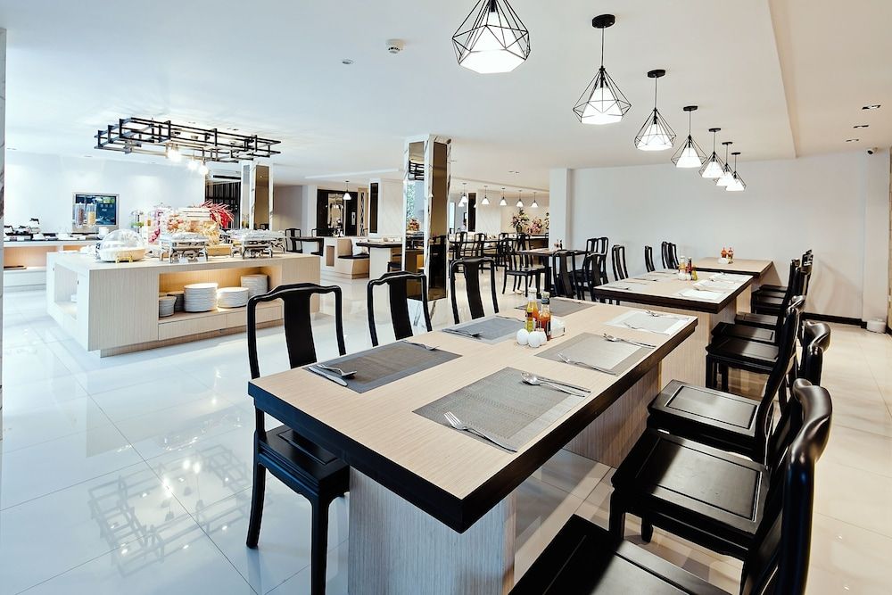 undefined Three Sukhumvit Hotel 5