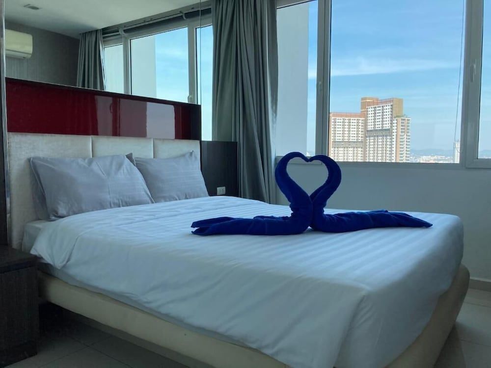 undefined Vision Pratumnak by PSR ASIA 7