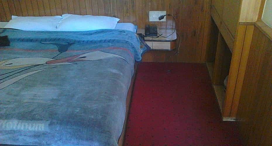 Hotel New Adarsh