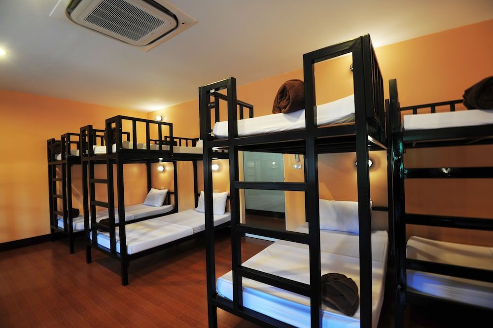 Twin Palms Hostel Phi Phi Basic Shared Dormitory, Women only 4
