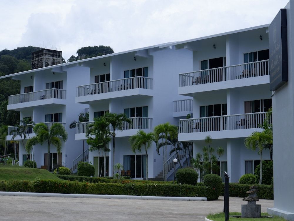 undefined Arawan Beach Resort Krabi 3