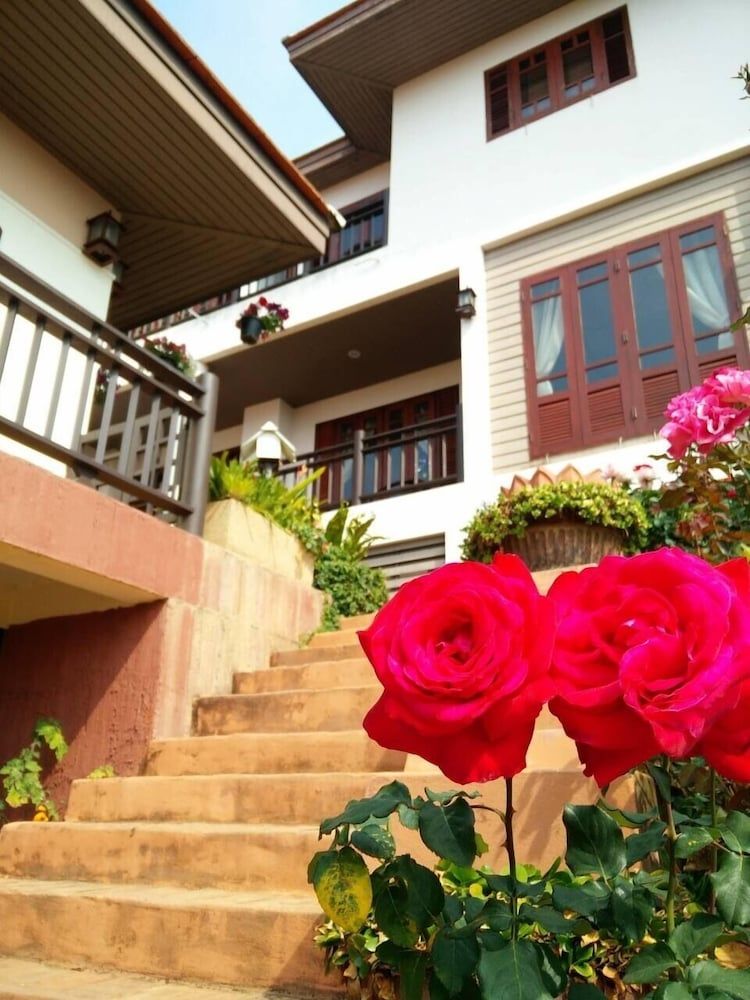 PhuMorkDao Resort