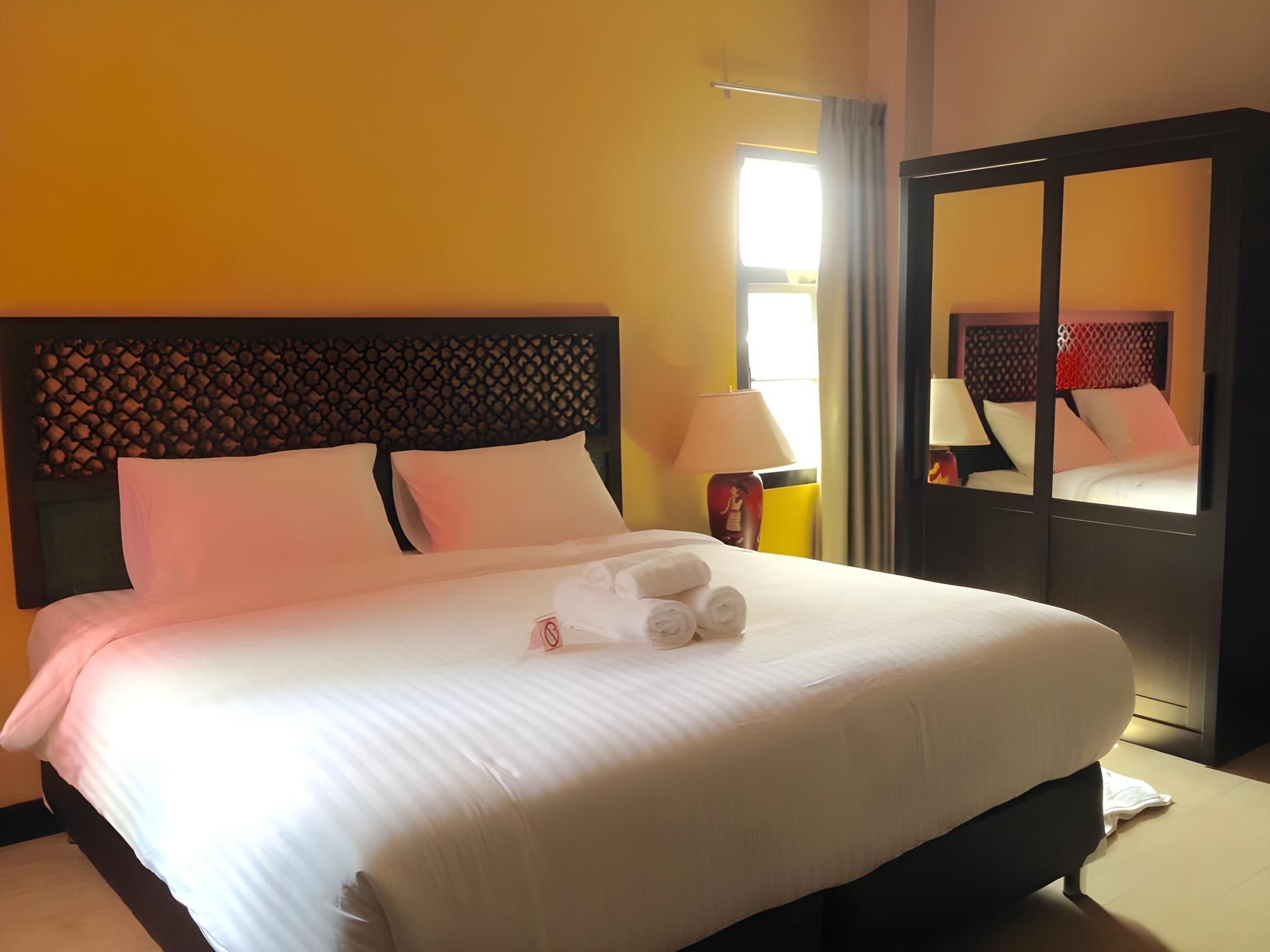 Standard King Bed
