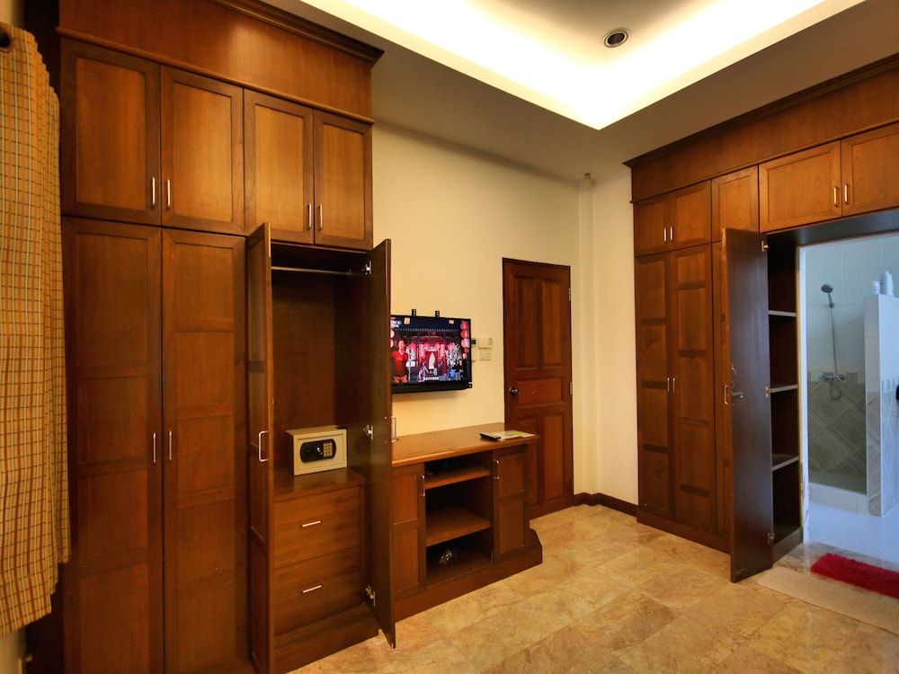 The Siam Place Pool Villa Family Villa 8