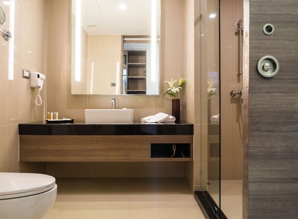 undefined Best Western Plus Wanda Grand Hotel 10