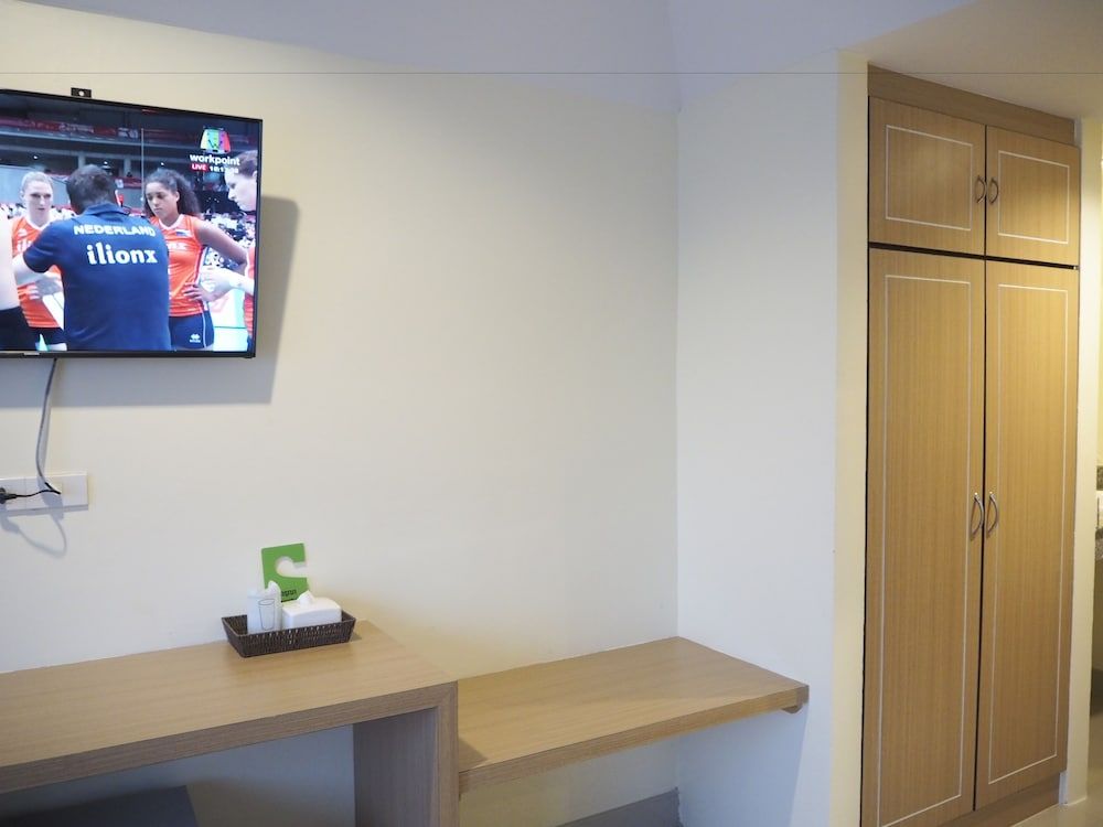 Suksomboon Hotel Family Room 7