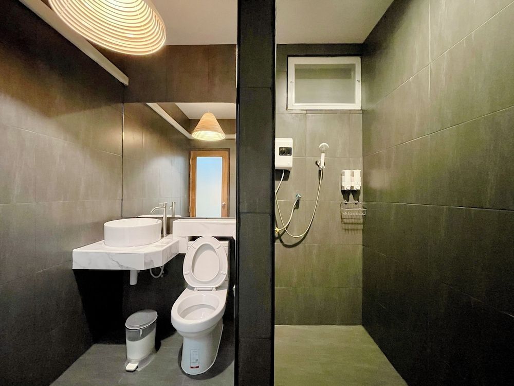 Check-in Resort Koh Larn Standard Double Room 16