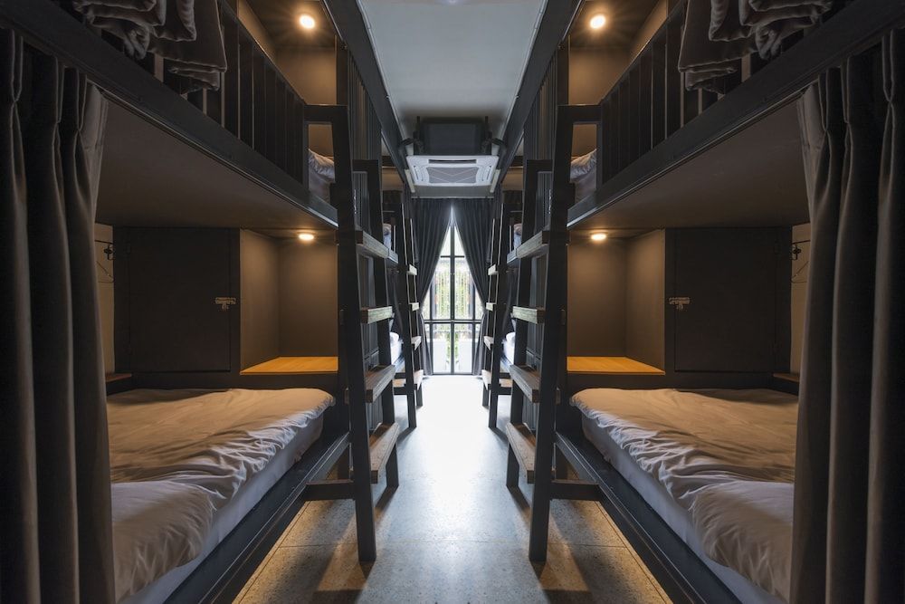 Chingcha Bangkok - Hostel 8 Beds Mixed Dormitory 5