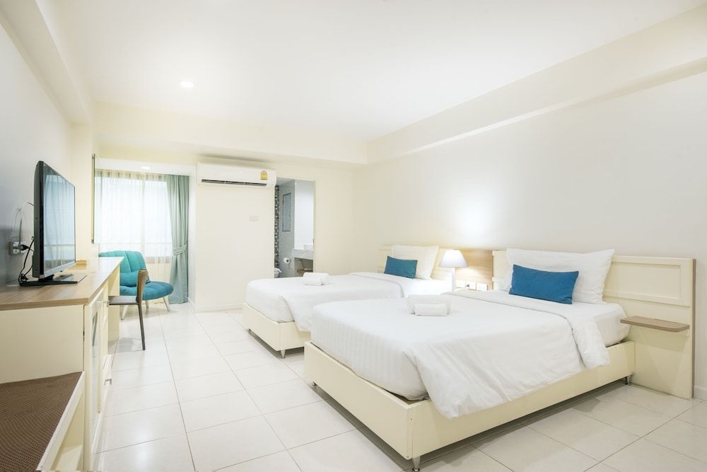 undefined Le Tada Residence 8