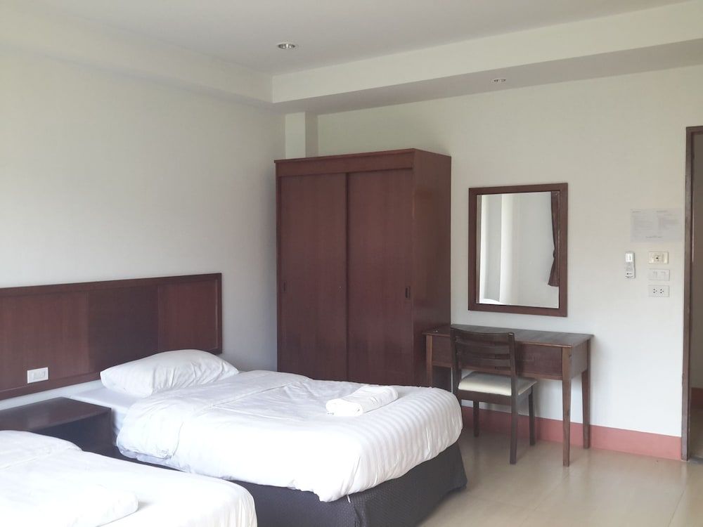 undefined Sabaidee Residence 2