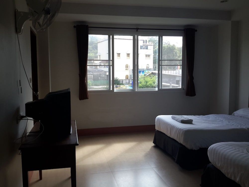 undefined Sabaidee Residence 4