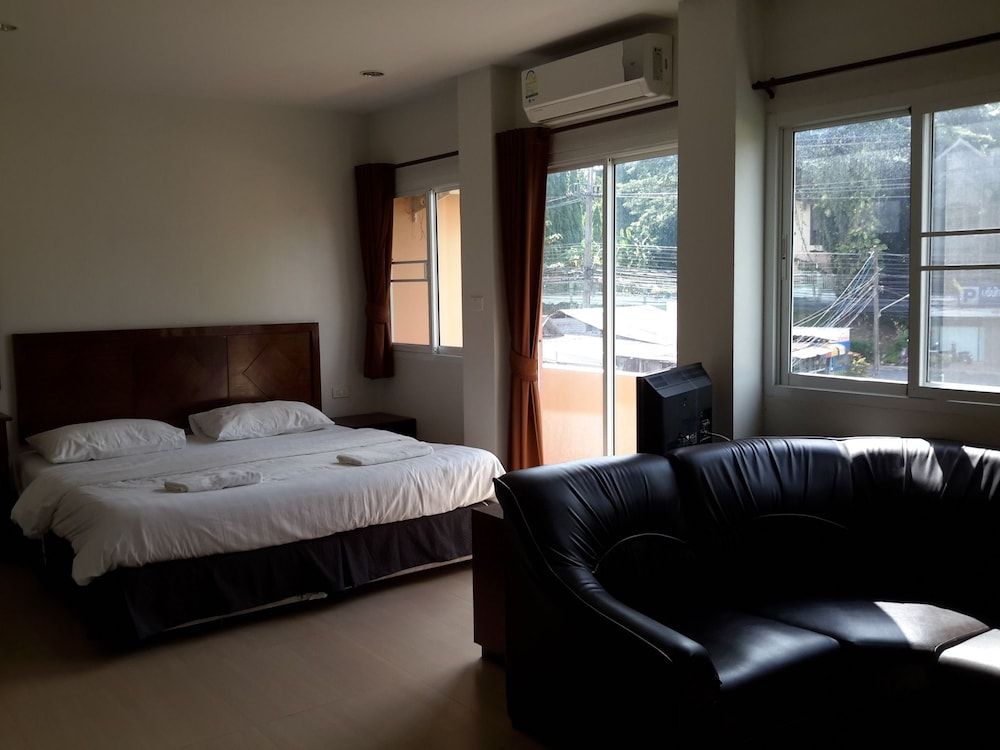 undefined Sabaidee Residence 6