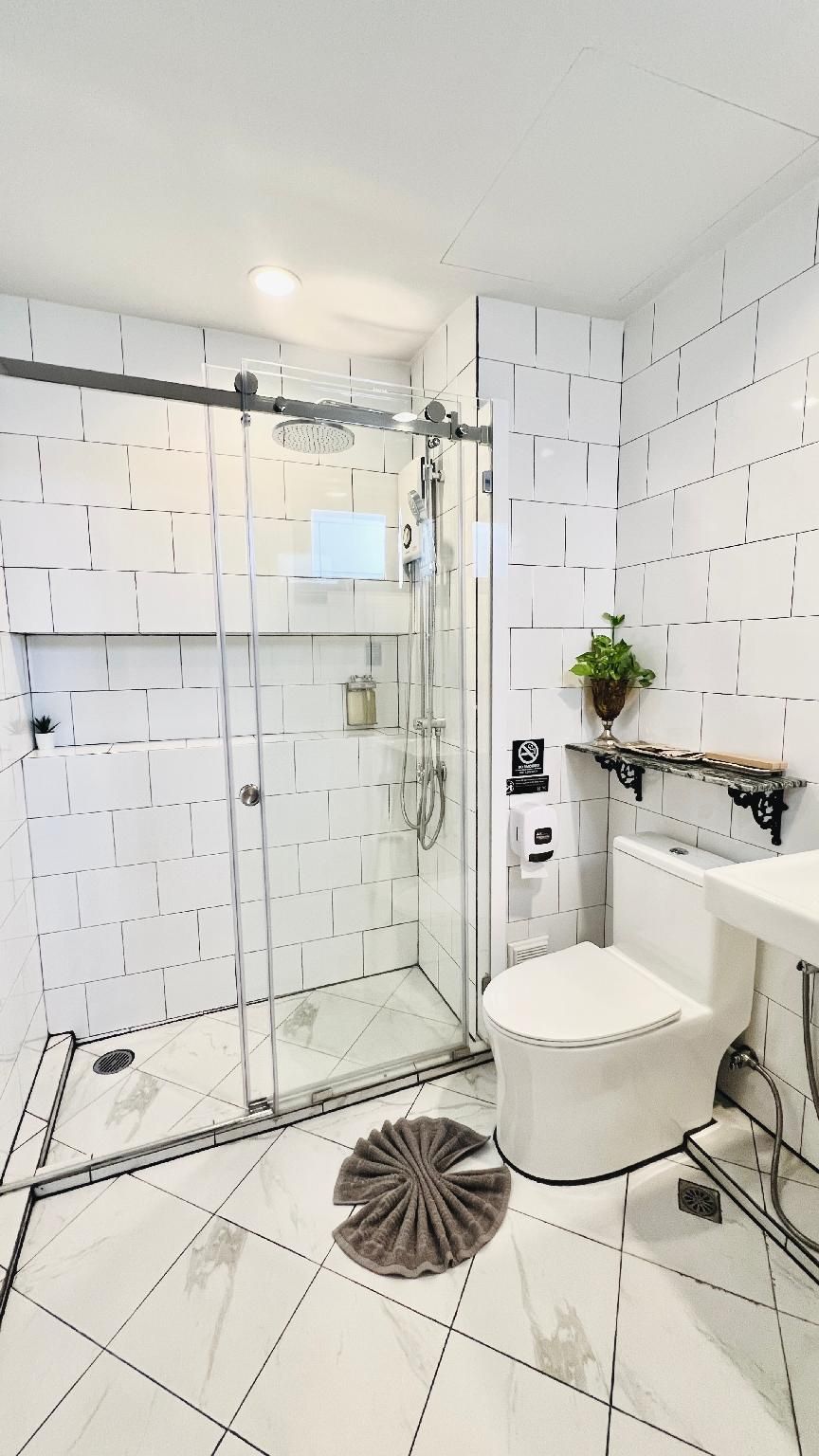 Artsy Executive Room