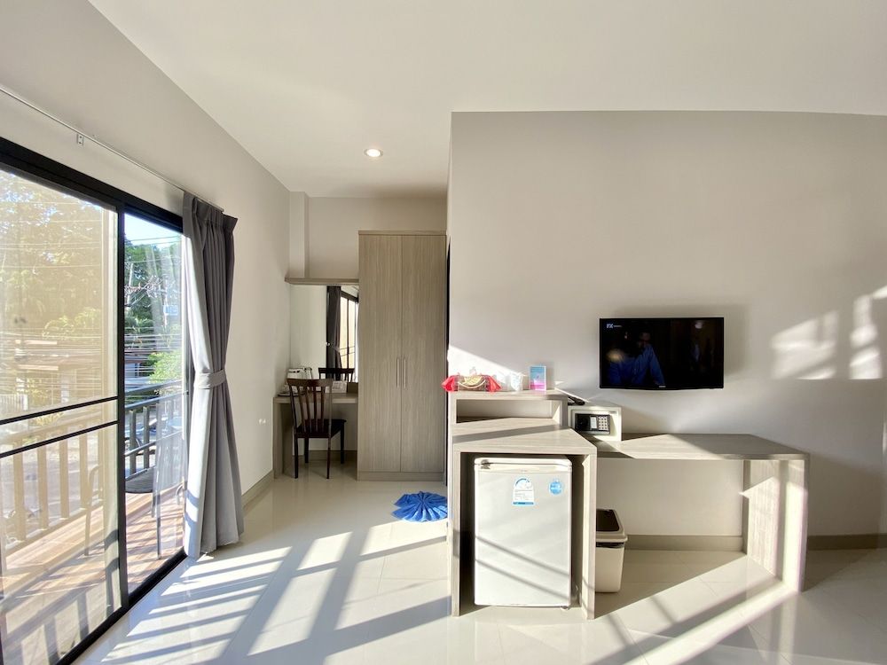 Pensiri House Superior Room, Balcony 16