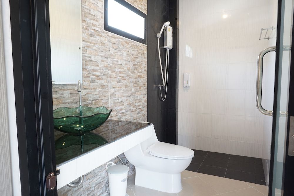 Pensiri House Superior Room, Balcony 11