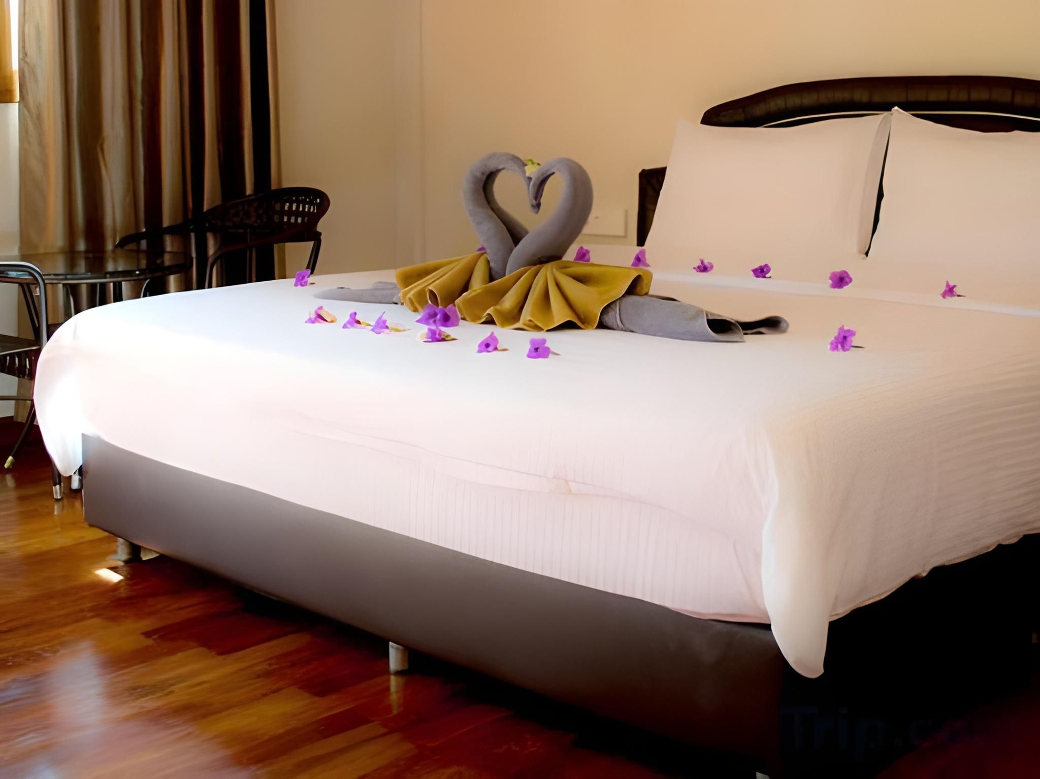 Lipe Village Resort Deluxe Double Room 2