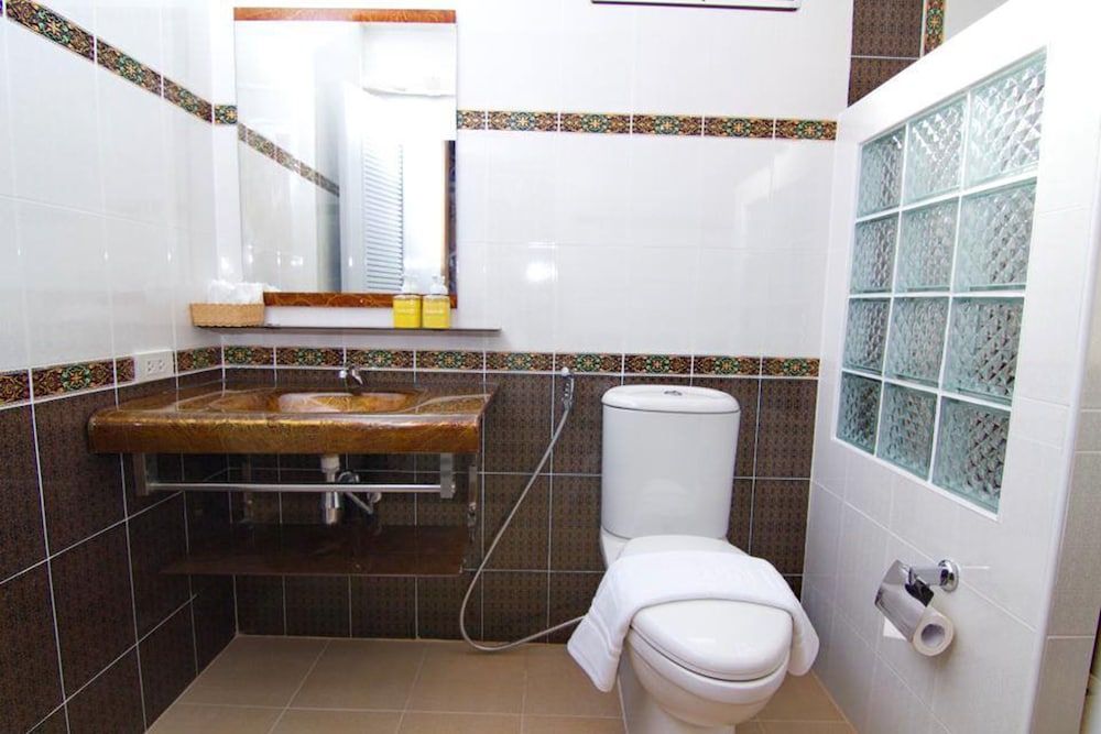 Chowdhury Home Deluxe Double Bed 9