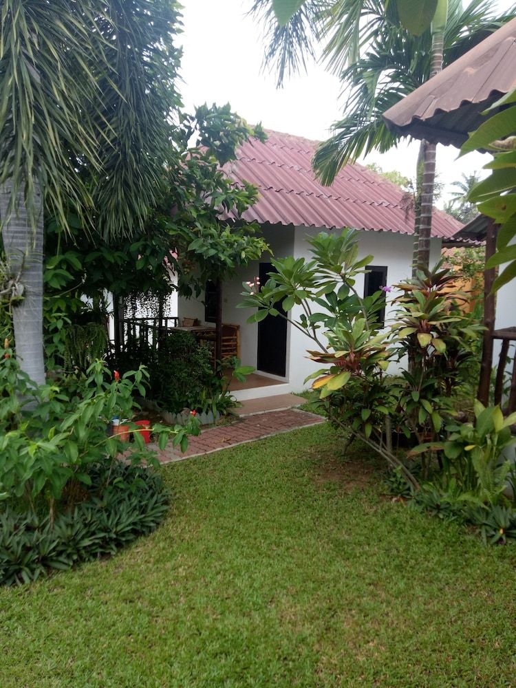 undefined Bee Nat Garden Resort 2