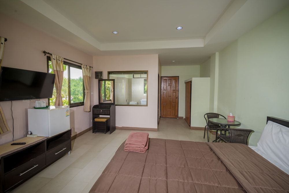 Banlanna Hotel Lampang Standard Single Bed 15