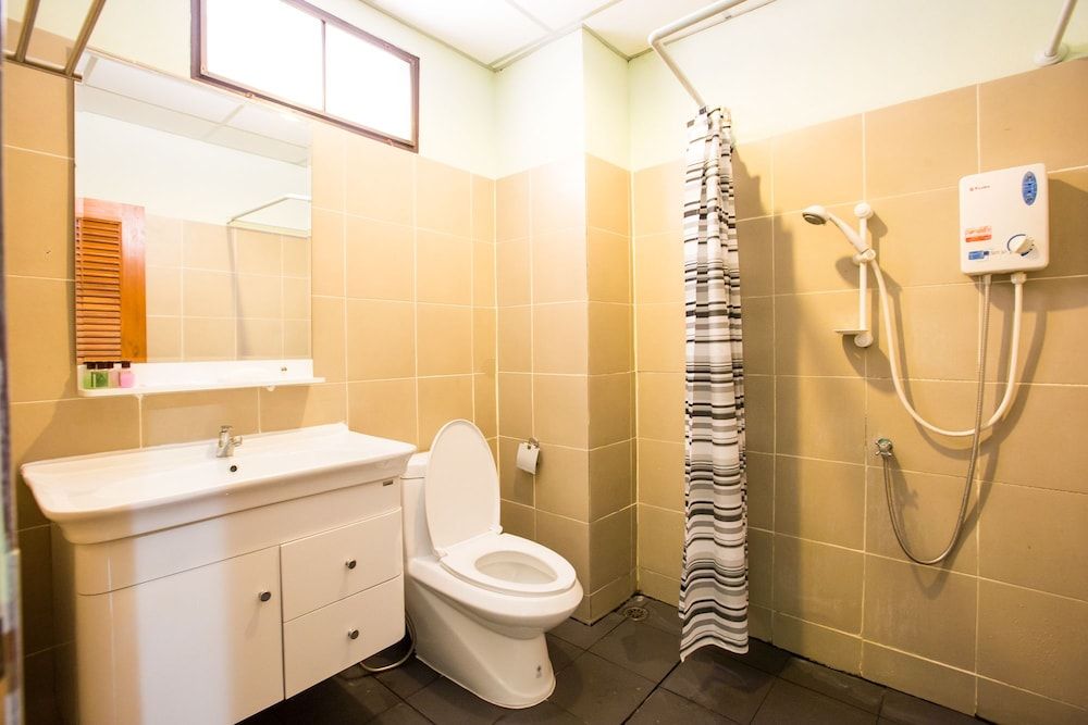 Banlanna Hotel Lampang Standard Single Bed 10