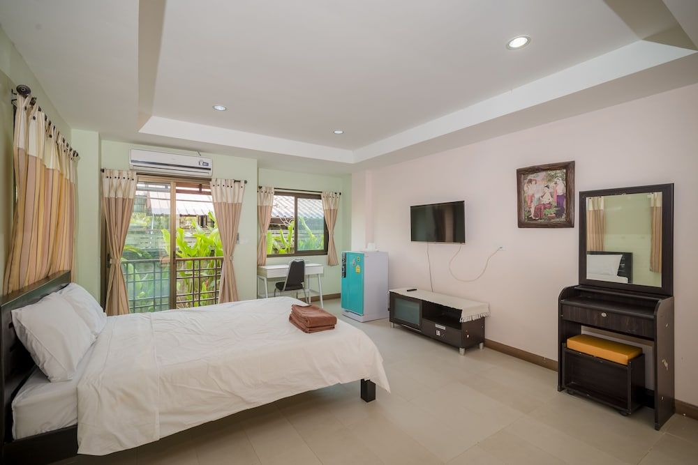 Banlanna Hotel Lampang Standard Single Bed 8
