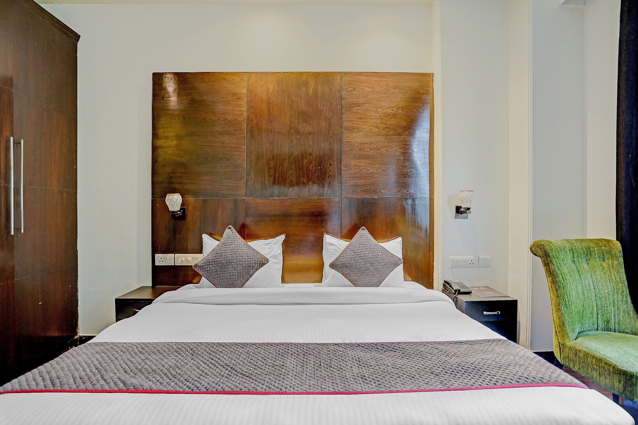The Orion - Greater Kailash Deluxe Room