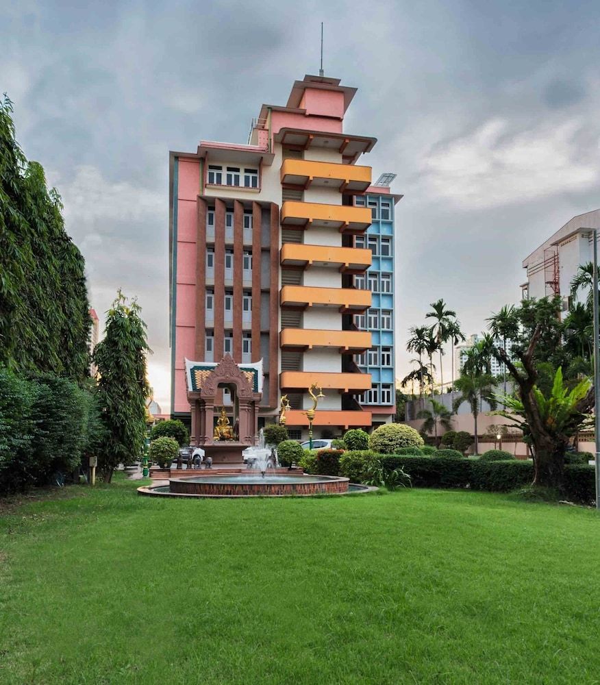 undefined Capital Mansion 7