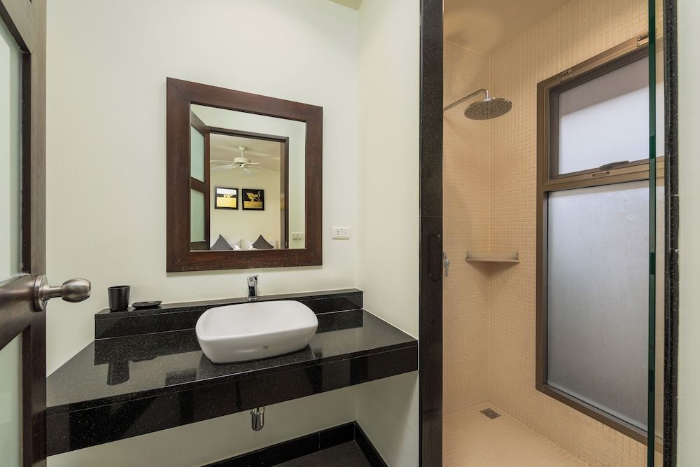 Kokyang Estate by Tropiclook 3 Bedroom Private Pool Villa 8