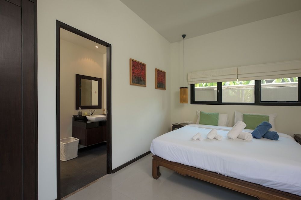 Kokyang Estate by Tropiclook 3 Bedroom Villa With Private Pool and Garden 10