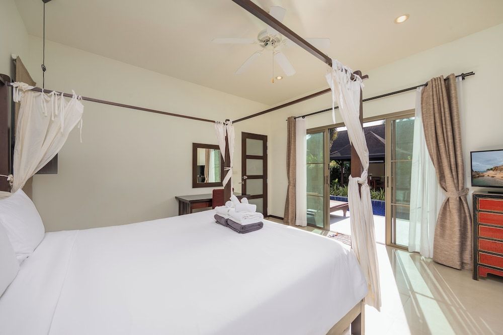 Kokyang Estate by Tropiclook 3 Bedroom Private Pool Villa 6