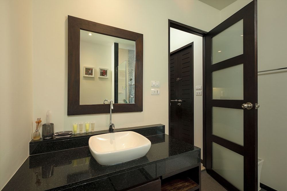 Kokyang Estate by Tropiclook 3 Bedroom Villa With Private Pool and Garden 17