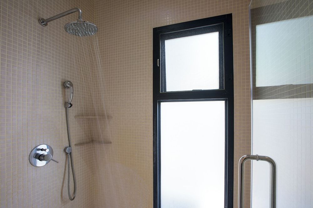 Kokyang Estate by Tropiclook 3 Bedroom Villa With Private Pool and Garden 15