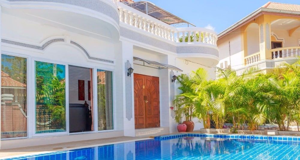 undefined Ratana Villa - Pattaya Holiday House Walking Street 5