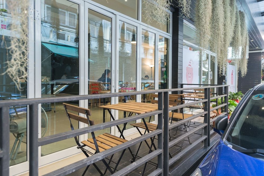 undefined The Little Pig Sukhumvit 8