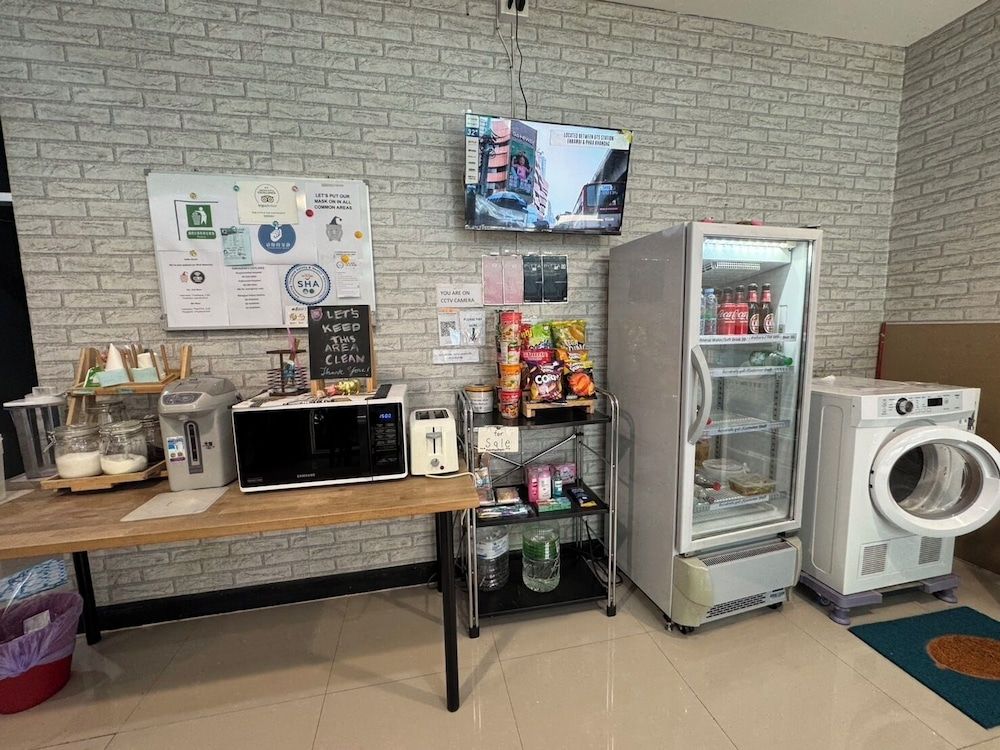 undefined The Little Pig Sukhumvit 3