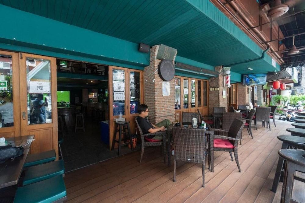 undefined O'shea's Sukhumvit Bangkok 5