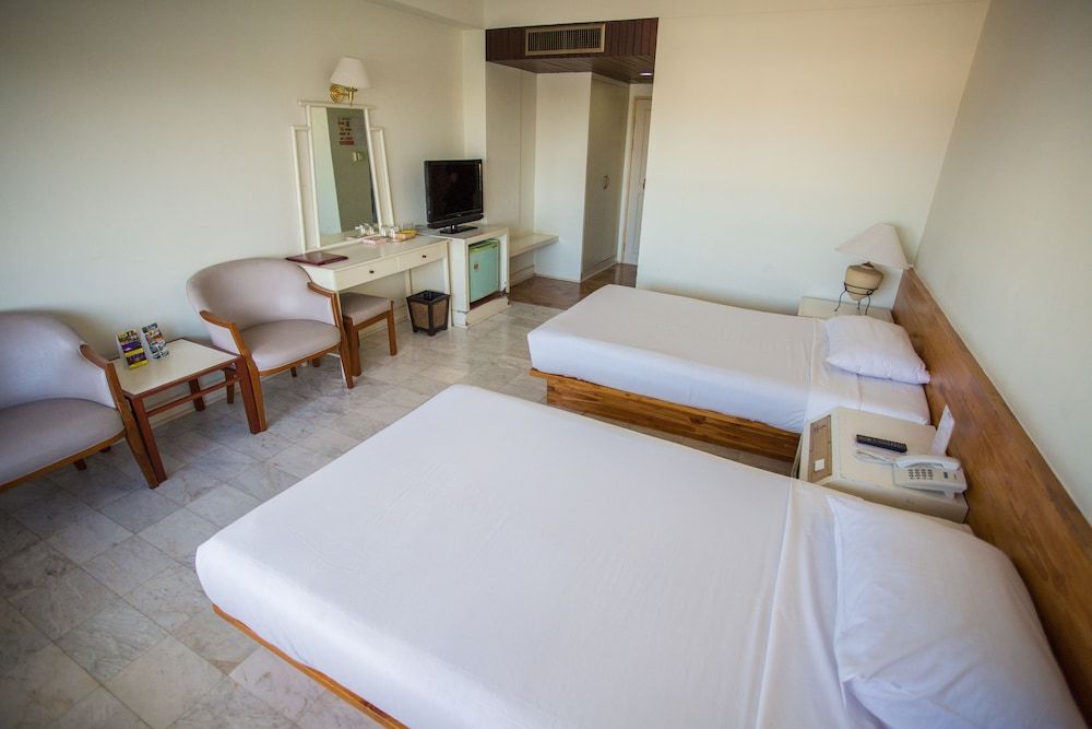 Seeharaj Hotel Uttaradit Superior Double Room 5