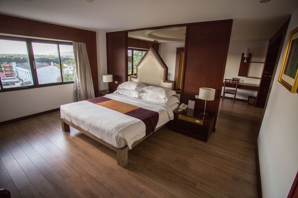 Seeharaj Hotel Uttaradit Suite 2