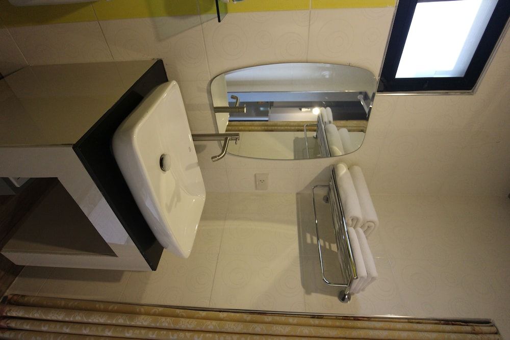 One Beat Vintage & Bistro Classic Double Room, 1 King Bed 5